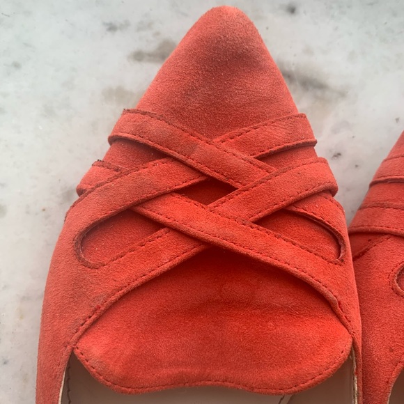 Cole Haan Women’s coral suede pointy flat - Picture 3 of 9